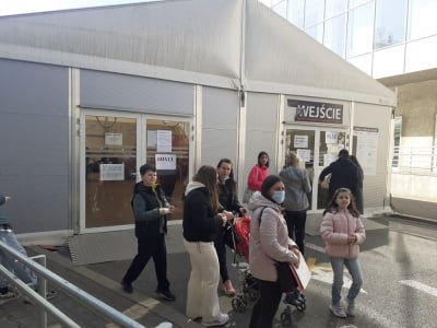 Bez tłum&oacute;w i kolejek. Ukraińcy odbierają numery PESEL we Wrocławiu