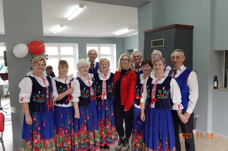 Zespół Chabry z Kwieciszowic laureatem Listy Przebojów Ludowych - fot. FB zespół folklorystyczny "Chabry" z Kwieciszowic