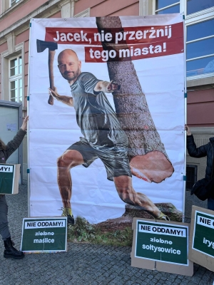 Aktywiści protestowali przeciwko sprzedaży działek w rejonie Lasu Mokrzańskiego - 1