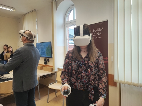 Legnica: Nauka o bezpieczeństwie w wirtualnej rzeczywistości  - 3