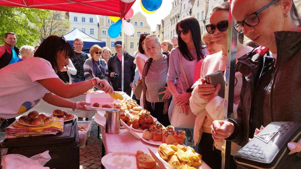 "Ukraińskie smaki" w Jeleniej Górze. To nie tylko barszcz ukraiński - fot. P. Słowiński