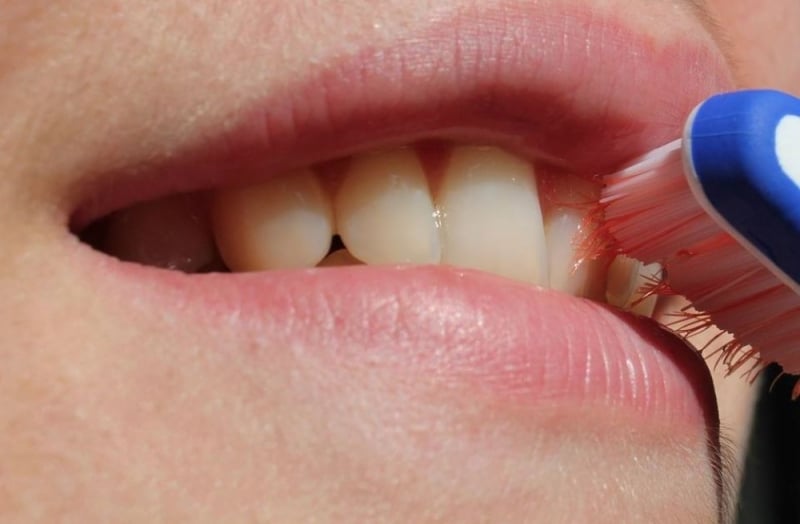 Wrocławscy pierwszoklasiści otrzymają soniczne szczoteczki do zębów - zdjęcie ilustracyjne (fot. Pixabay)