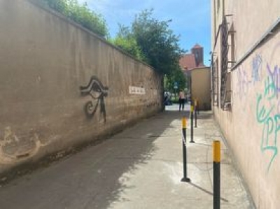 Hałda śmieci w centrum Wrocławia. Prośby i pisma nie pomagały, z naszą pomocą problem... od razu zniknął - 2