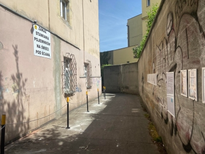 Hałda śmieci w centrum Wrocławia. Prośby i pisma nie pomagały, z naszą pomocą problem... od razu zniknął - 3