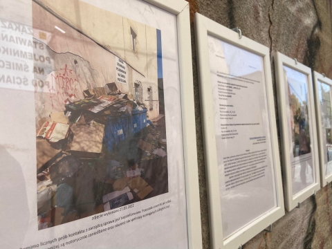 Hałda śmieci w centrum Wrocławia. Prośby i pisma nie pomagały, z naszą pomocą problem... od razu zniknął - 9
