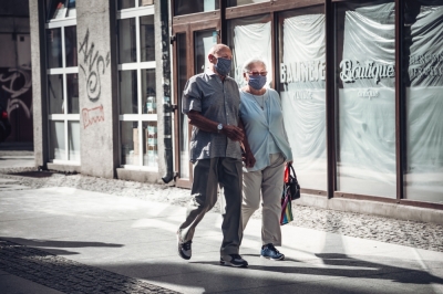 Ostatni dzwonek dla senior&oacute;w, żeby zdobyć darmowe ubezpieczenie