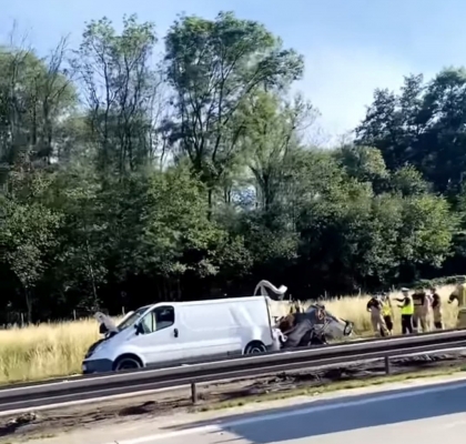 Wypadek na A4. Zderzyły się trzy pojazdy  - 0