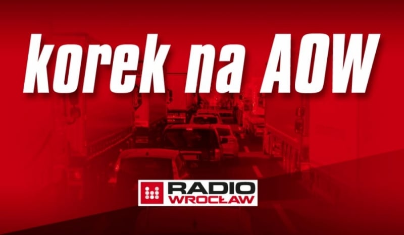 Zderzenie trzech pojazdów na AOW - fot. RW