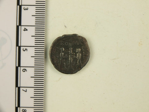 Legniczanin podarował muzeum kolekcję monet. Najstarsza pochodzi ze starożytnego Rzymu - 0
