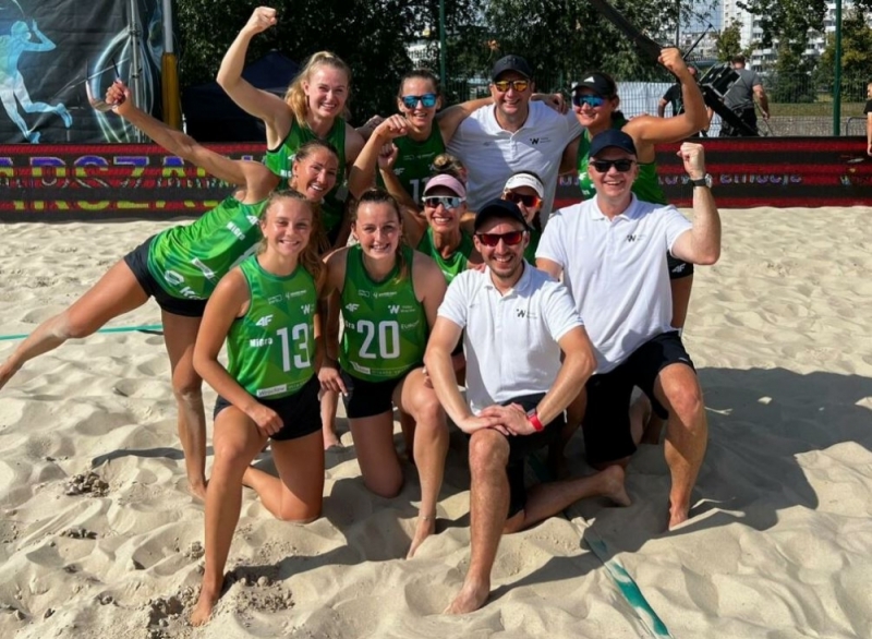 Wyszarpane zwycięstwo na start - fot. volleywroclaw.pl