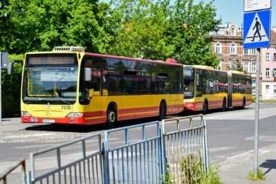 Pracownicy komunikacji zbiorowej nie czują się bezpiecznie. Reagują szefowie miejskich sp&oacute;łek