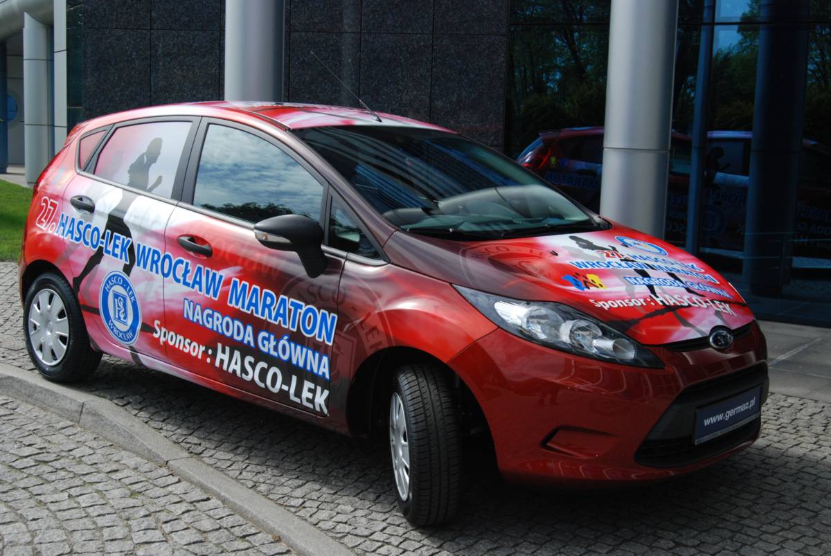 Samochód dla maratończyka - Fot. Jacek Jackowiak