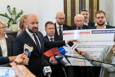 513% - o tyle więcej Wrocław ma zapłacić za prąd. Prezydent zapowiada drastyczne cięcia