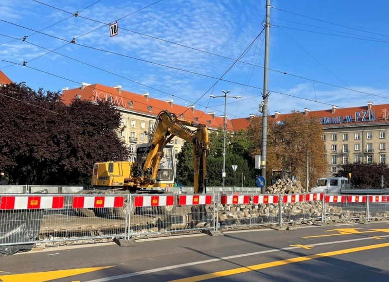 Remont ulicy Świdnickiej utrudnia życie mieszkańcom - fot. Facebook/ Prezydent Wrocławia Jacek Sutryk