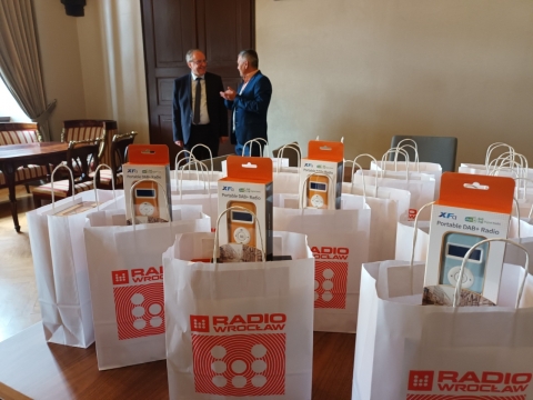 Studenci z Ukrainy otrzymali cyfrowe radioodbiorniki od Radia Wrocław - 4
