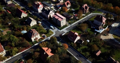 Przebudowa trzech dr&oacute;g w Bardzie była dla gminy najdroższą inwestycją w ostatnim czasie [ZDJĘCIA]