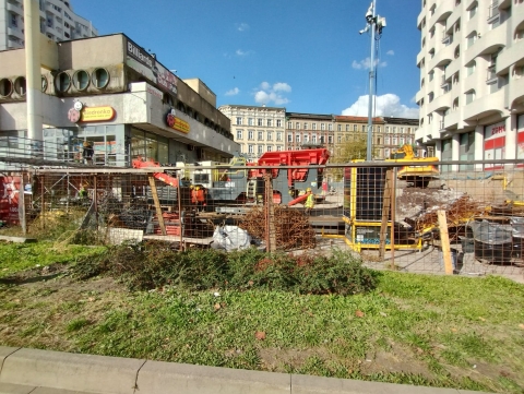 Końca nie widać. Remont wrocławskiego "Manhattanu" opóźniony [ZDJĘCIA] - 1