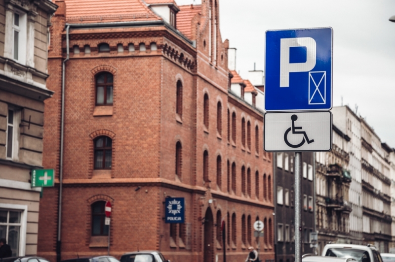 Reakcja24: Parkowanie we Wrocławiu, strefy, parkometry - fot. RW