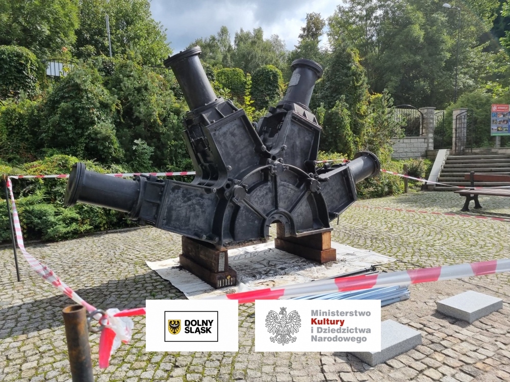 Muzeum Papiernictwa w Dusznikach-Zdroju wyremontowało unikatowe maszyny papiernicze - fot. Muzeum Papiernictwa