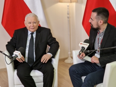 J. Kaczyński o debacie z Tuskiem: Jeżeli będzie w uczciwych warunkach, bez obrzucania wyzwiskami (...). To tak