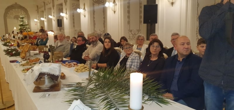 Połączyły ich... różnice. W Legnicy odbyła się Wigilia Narodów - fot. Andrzej Andrzejewski