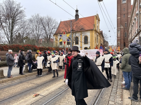 Orszak Trzech Króli przeszedł ulicami Wrocławia [ZDJĘCIA] - 9