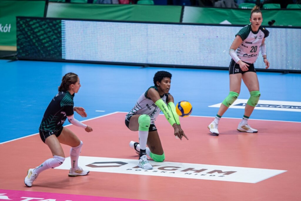 Udane wyjazdy do Bydgoszczy dolnośląskich drużyn - fot. volleywroclaw.pl