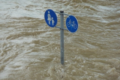 Ostrzeżenie hydrologiczne. Gwałtowne wzrosty stan&oacute;w wody w dolnośląskich rzekach