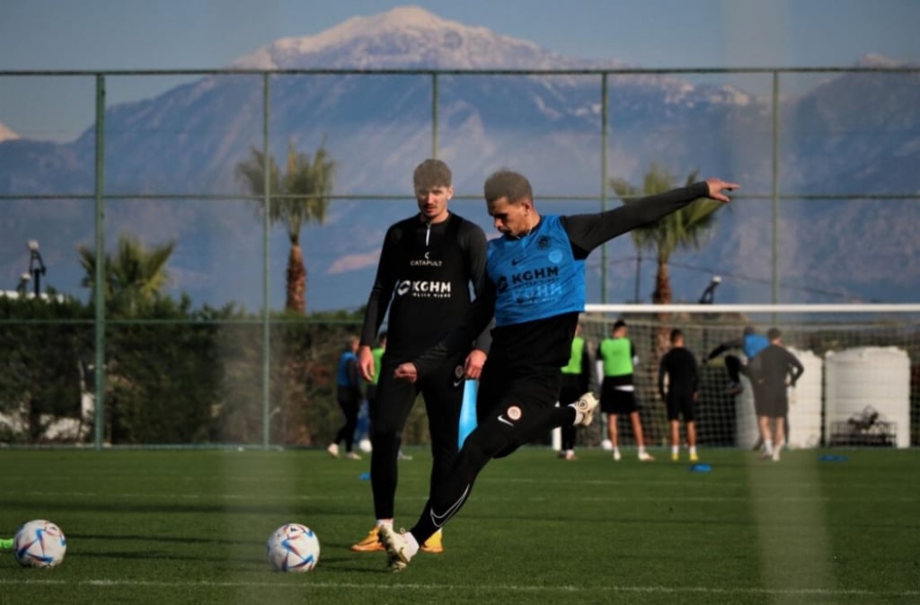Remis w trzecim sparingu Miedziowych - fot. zaglebie.com