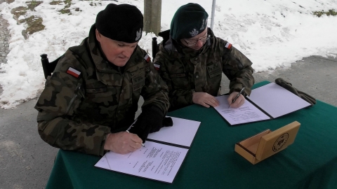 Kłodzko: Kolejna zmiana żołnierzy wyruszyła na misję pokojową do Kosowa - 0