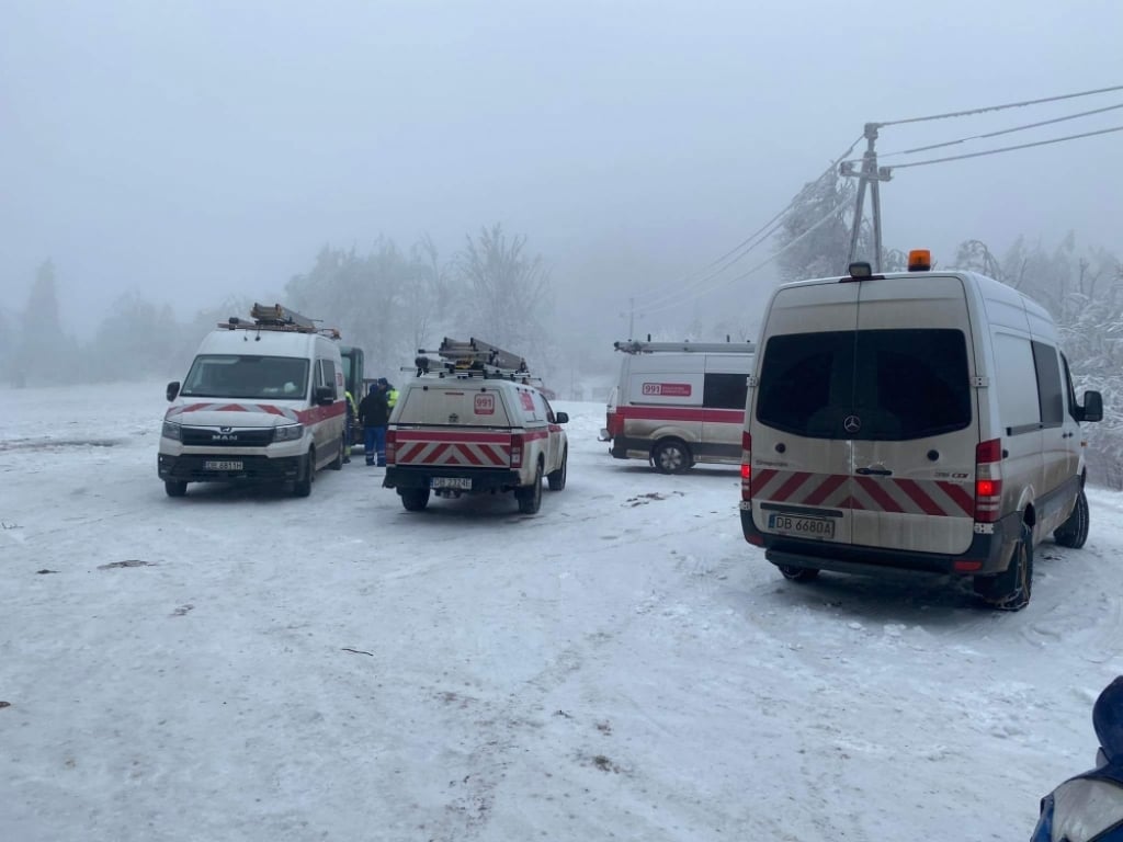 Cześć Srebrnej Góry od doby jest pozbawiona prądu - fot. Gmina Stoszowice