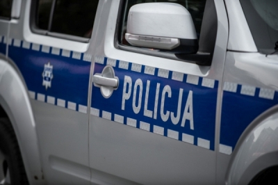 Awanturnik ukradł policyjny radiowóz i uciekł