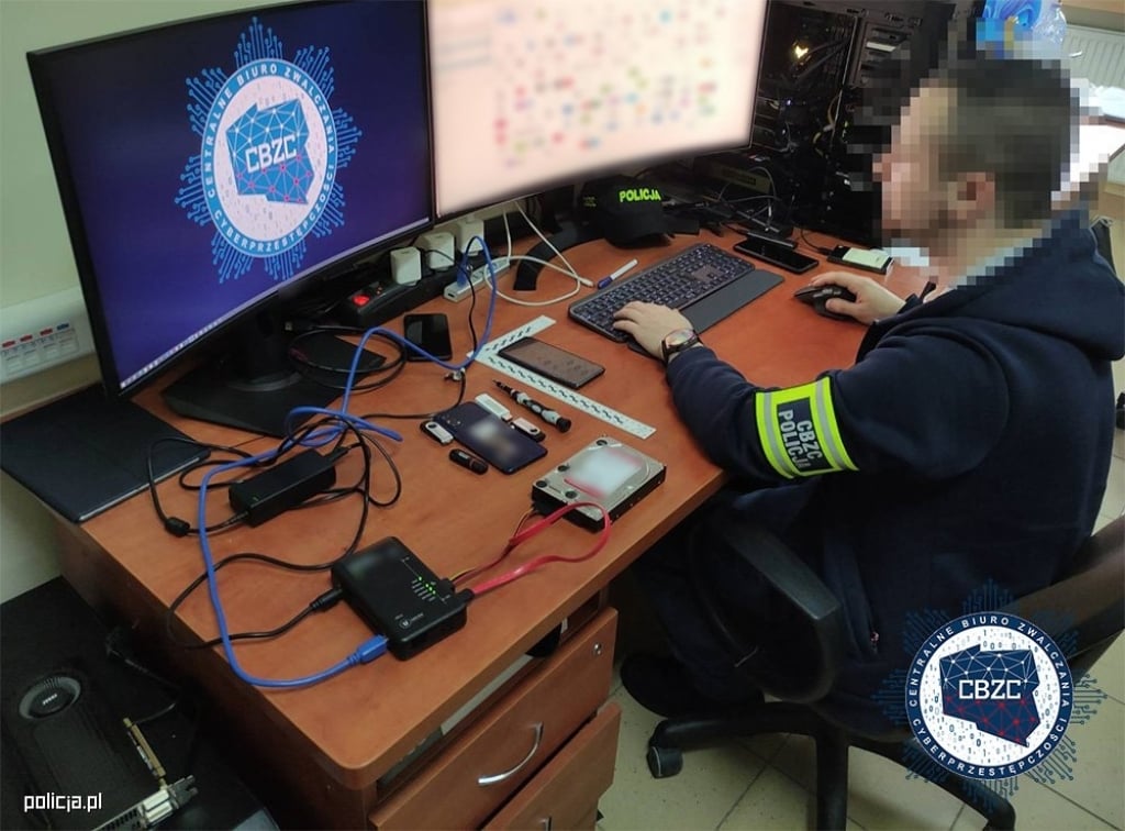Para z Kłodzka w areszcie. Mieli gwałcić własne dzieci - fot. Policja