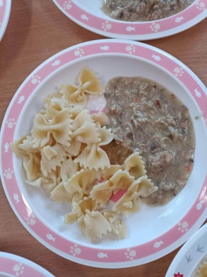 Koszmarne obiadki dla dzieci w przedszkolu Bajka - 1