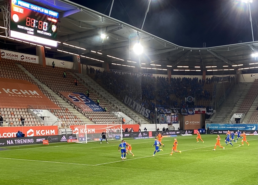 Piłkarskie derby dla Zagłębia - fot. Maja Radczak