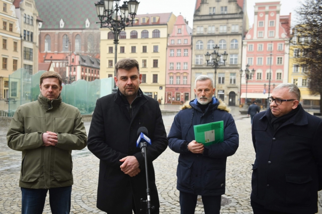 Radni PiS chcą porozumienia ws. wspólnego biletu. Magistrat: To nie ta sama oferta - fot. RW