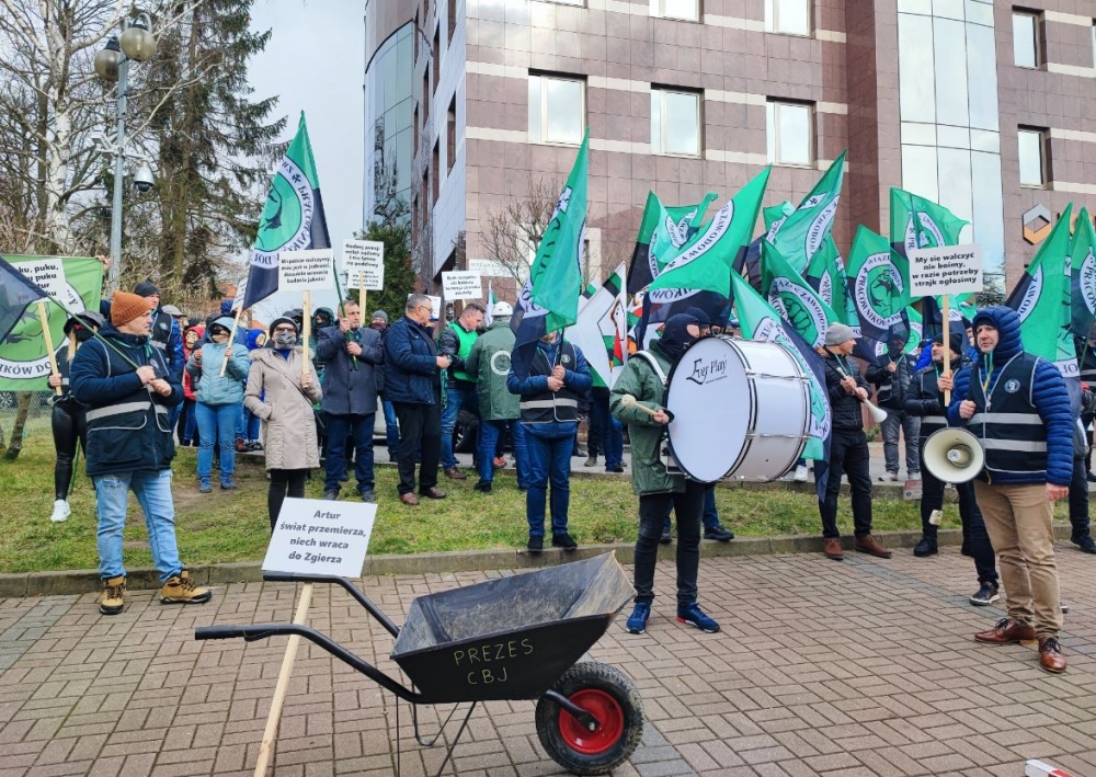Mają dość głodowych pensji i złego traktowania  - fot. Karolina Bieniek