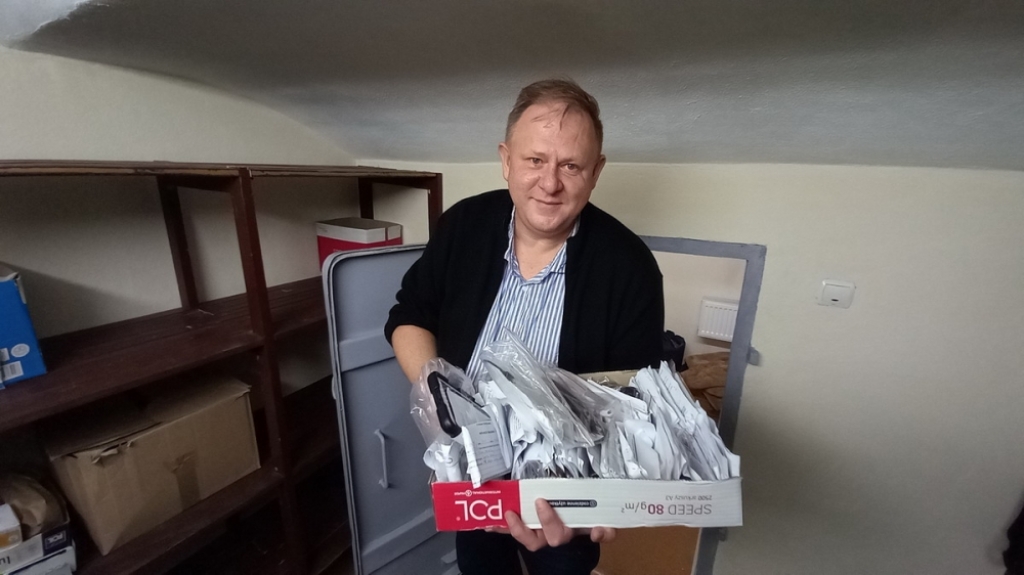 Wózek inwalidzki, rowery i drony, czyli co gubią legniczanie - fot. Andrzej Andrzejewski