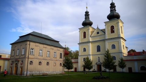 Najsłynniejsze schody na świecie. Dolnośląskie Tajemnice odkrywamy z Joanną Lamparską [FILM, odc. 144] - 1