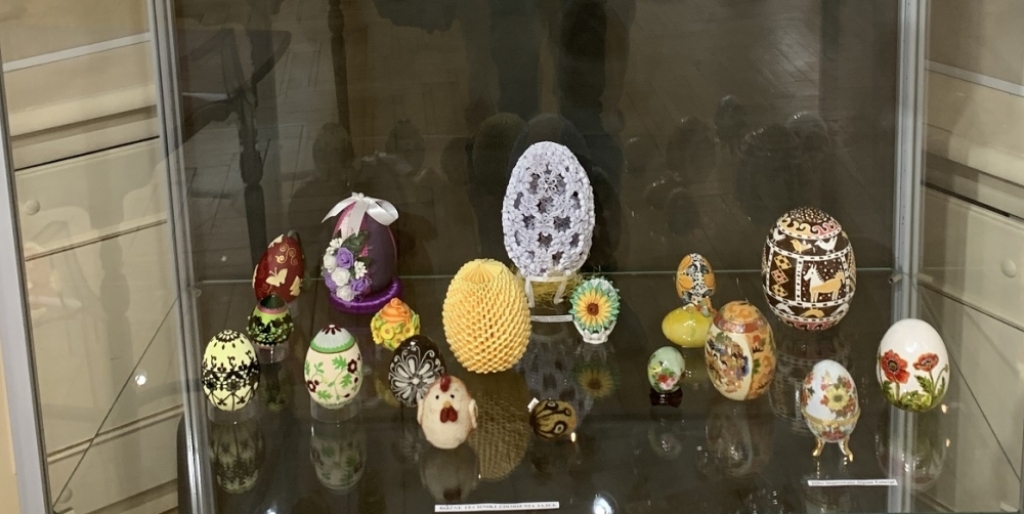 Wystawa z... jajem w Muzeum Miejskim w Dzierżoniowie - Fot: Piotr Osowicz