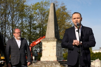 Głubczyce: Wyburzenie tzw. pomnika wdzięczności Armii Czerwonej