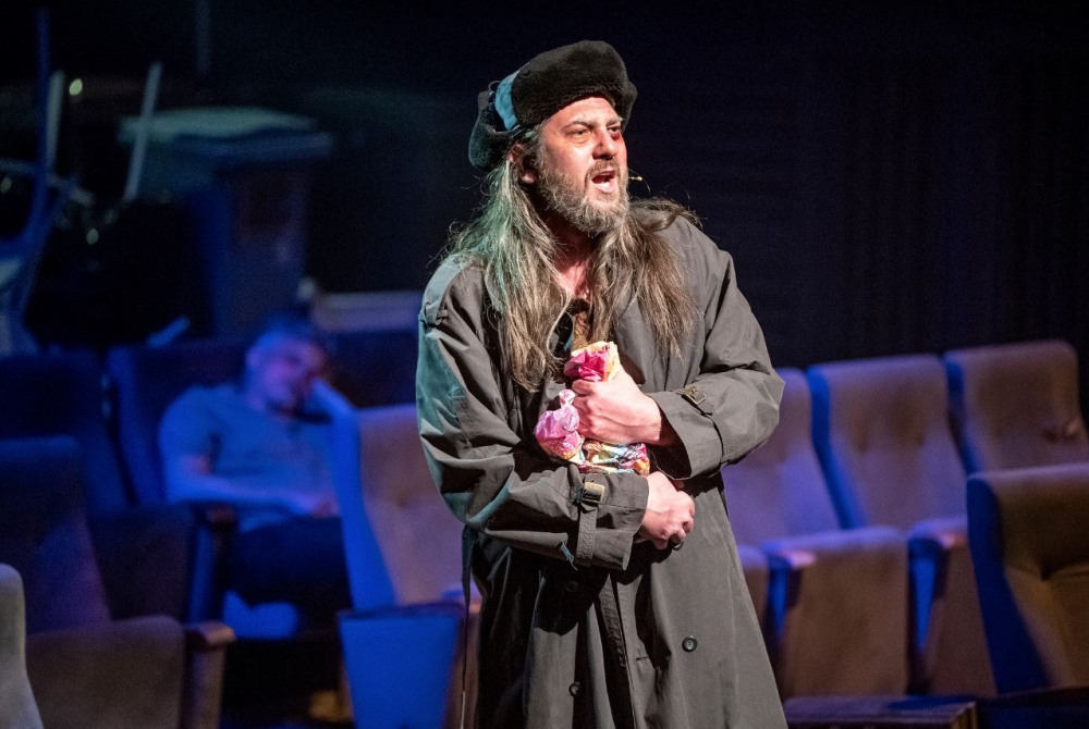 Wrocławscy bezdomni są bohaterami najnowszej premiery Teatru Muzycznego Capitol - fot. Łukasz Giza