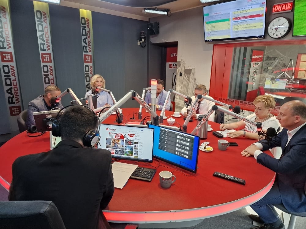 Czy opozycja przejmie władzę w sejmiku? [DEBATA] - fot. RW