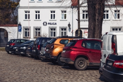 Auta znikają z parkingów? Winni nie zawsze złodzieje