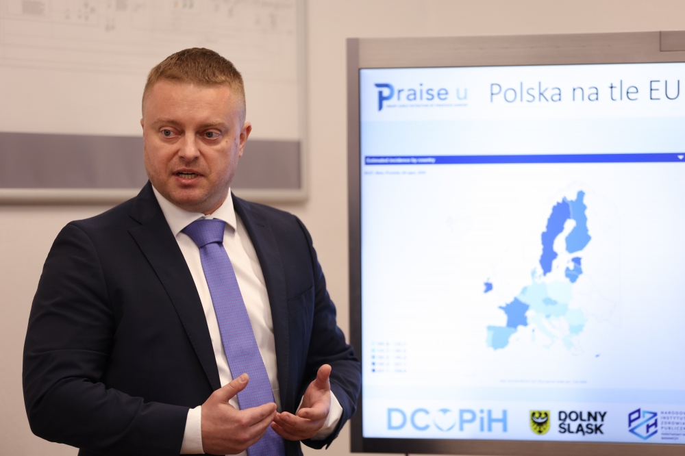 Milion euro na przesiewowe badanie mężczyzn - fot. Uniwersytecki Szpital Kliniczny we Wrocławiu