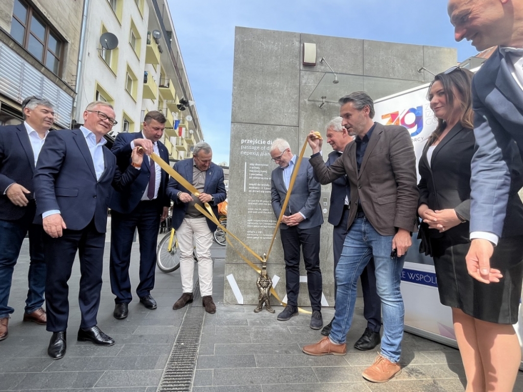 Rodzina wrocławskich krasnali jest coraz większa. Poznajcie Gryfosława - Fot: Joanna Jaros