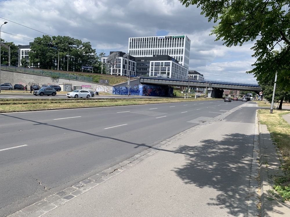 Torowisko na Legnickiej we Wrocławiu czeka kilkumiesięczny remont - fot. Piotr Osowicz