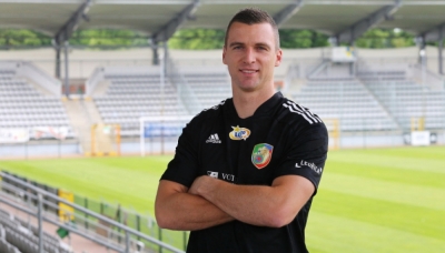 Mateusz Abramowicz przedłużył kontrakt z Miedzią Legnica