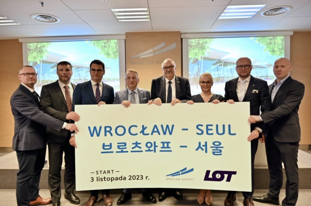 Z Wrocławia do Seulu. Nowe połączenie z wrocławskiego lotniska - fot. Wrocławski Port Lotniczy
