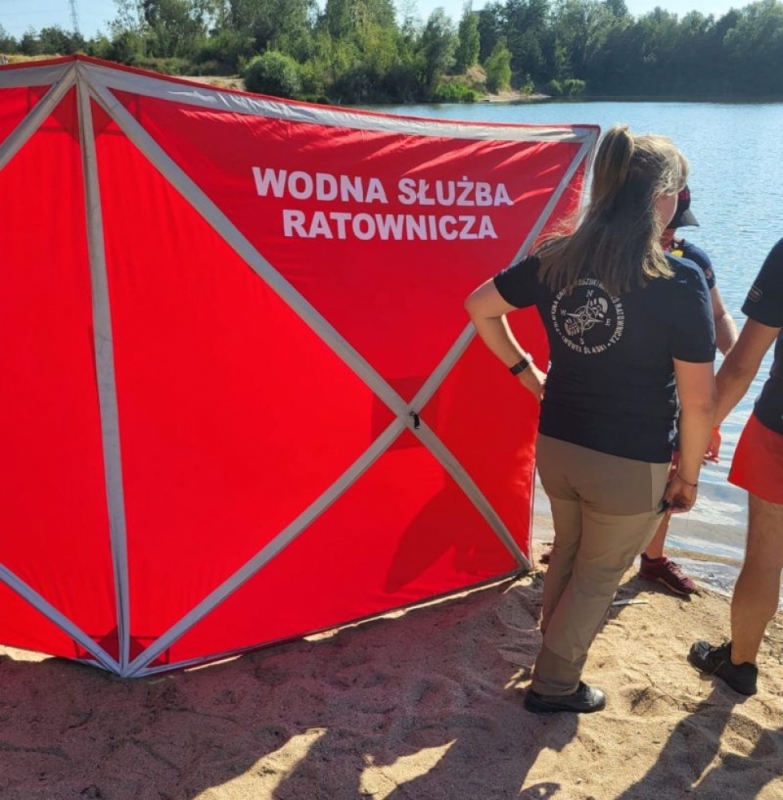 Tragiczny finał poszukiwań 33-latka. Mężczyzna utonął na żwirowisku - Fot: dolnośląska policja